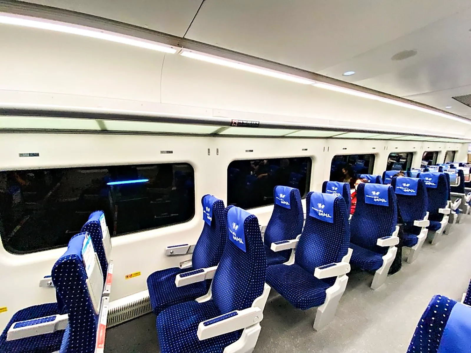 Express seats