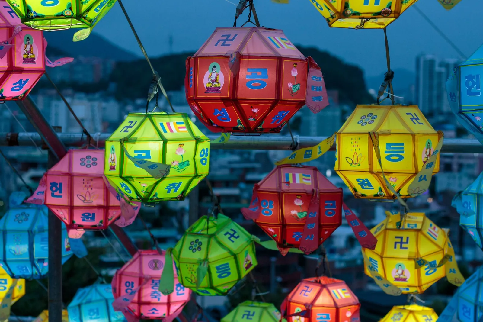 Lanterns on Cheonggyecheon