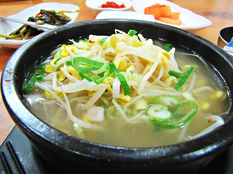 Kongnamul gukbap