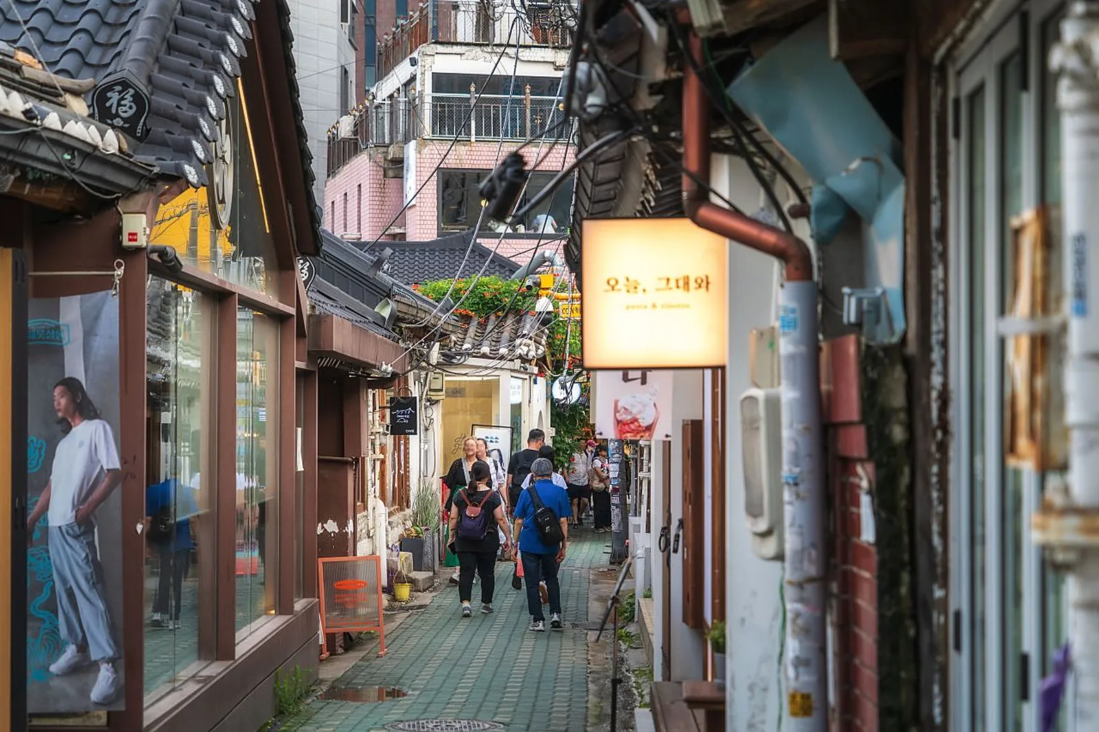 Insadong-gil