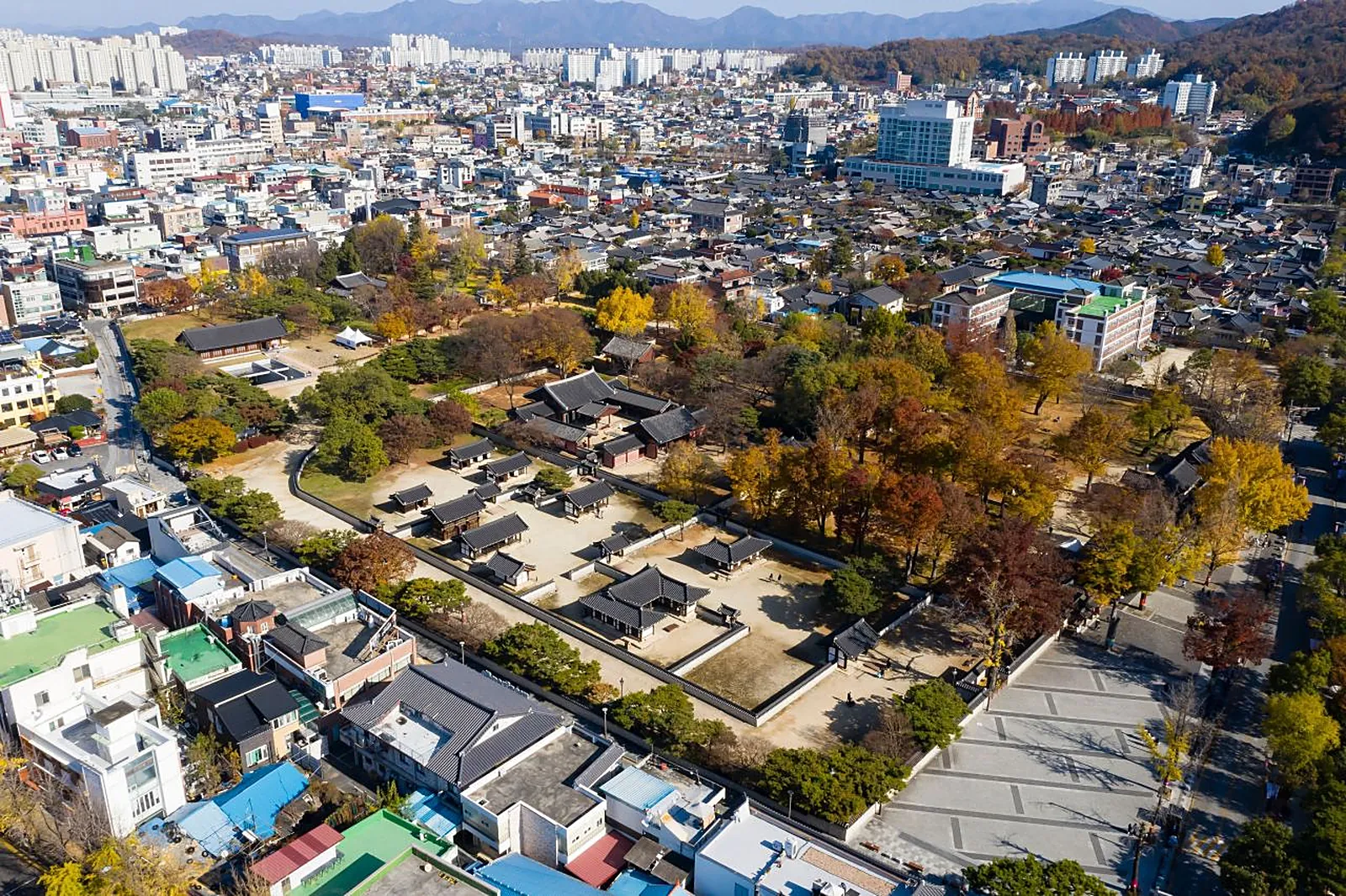 Hanok rooftops