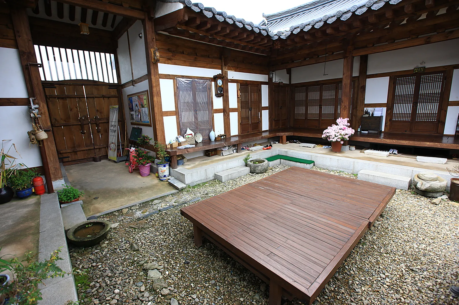 Hanok stay room
