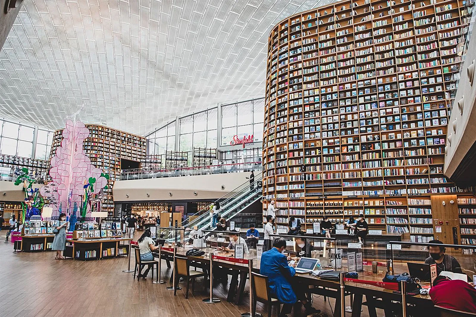 Library of books